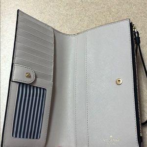 Kate Spade Bags - Kate Spade Wallet/Wristlet Kate Spade Bags - Kate Spade Wallet/Wristlet